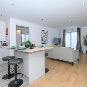 Elite 2bed With 2 En-suite - Leeds Centre With Underground Parking Leeds (West Yorkshire)